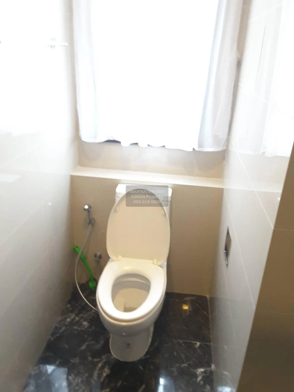 FOR RENT condo , EDGE Sukhumvit 23 , BTS-Asok , Khlong Toei Nuea 