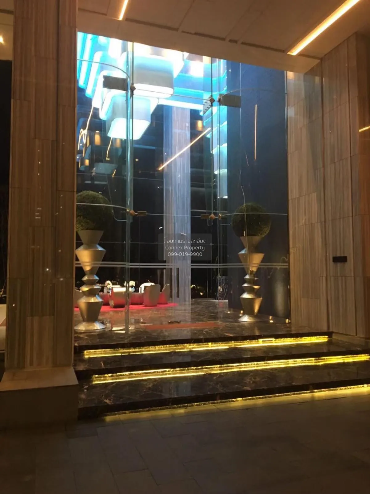 FOR RENT condo , EDGE Sukhumvit 23 , BTS-Asok , Khlong Toei Nuea 