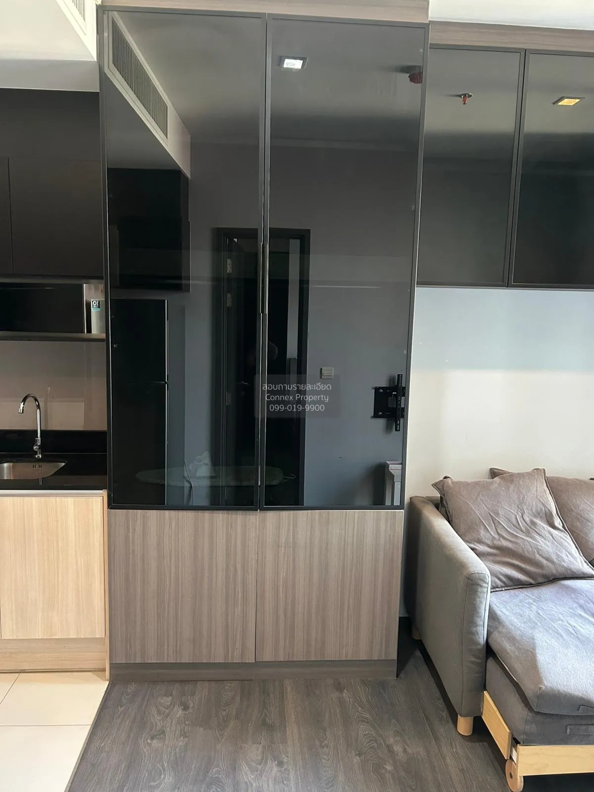 FOR RENT condo , EDGE Sukhumvit 23 , BTS-Asok , Khlong Toei Nuea  4