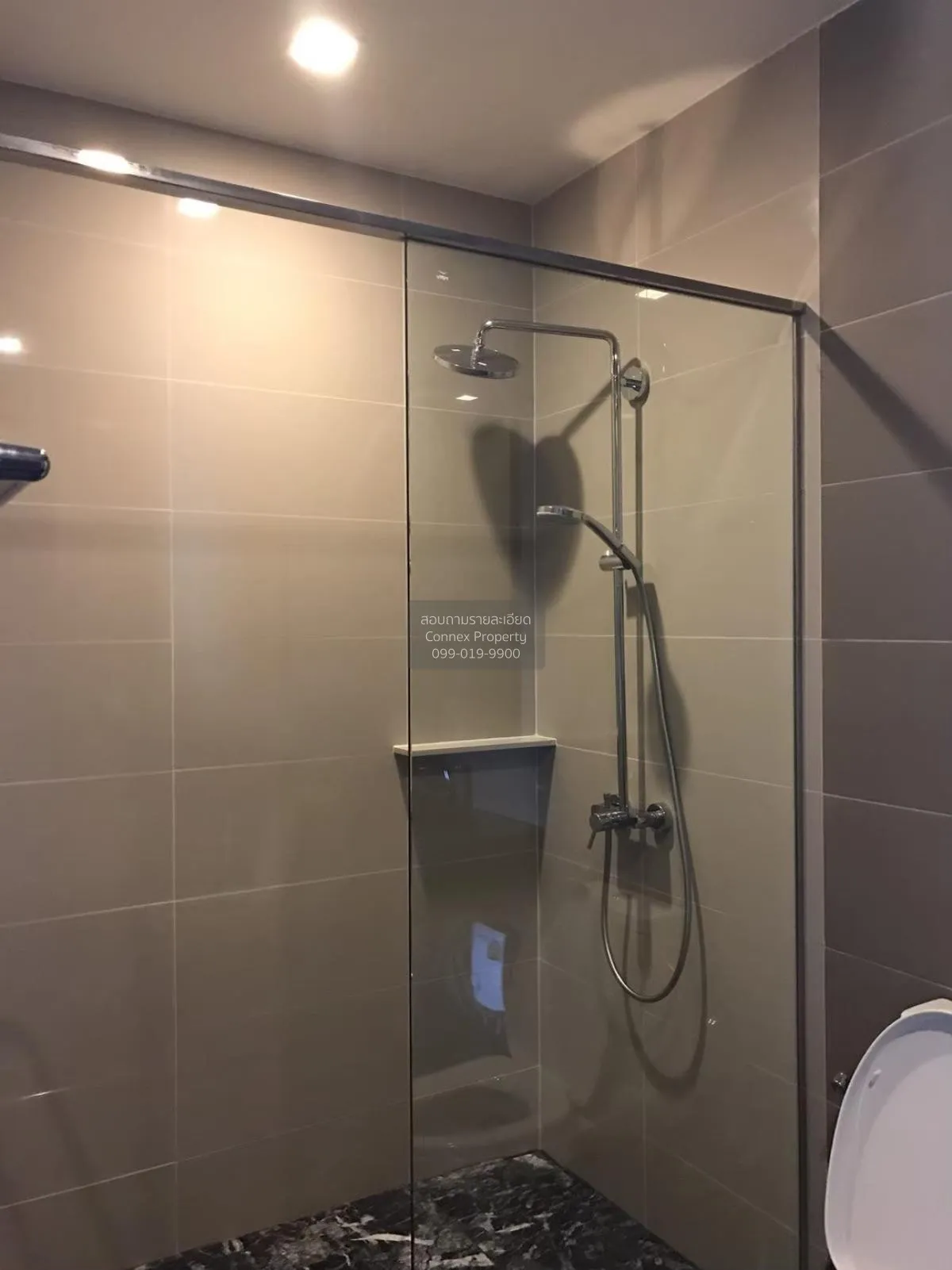 FOR SALE condo , EDGE Sukhumvit 23 , BTS-Asok , Khlong Toei Nuea 