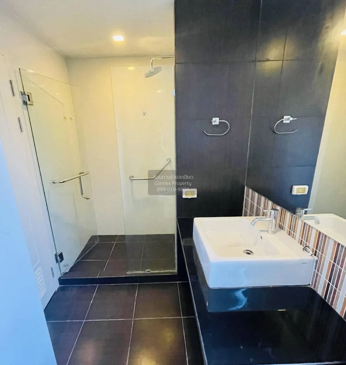 เช่าคอนโด  ทรี คอนโด สุขุมวิท 42 BTS-พระโขนง พระโขนง เขต คลองเตย 