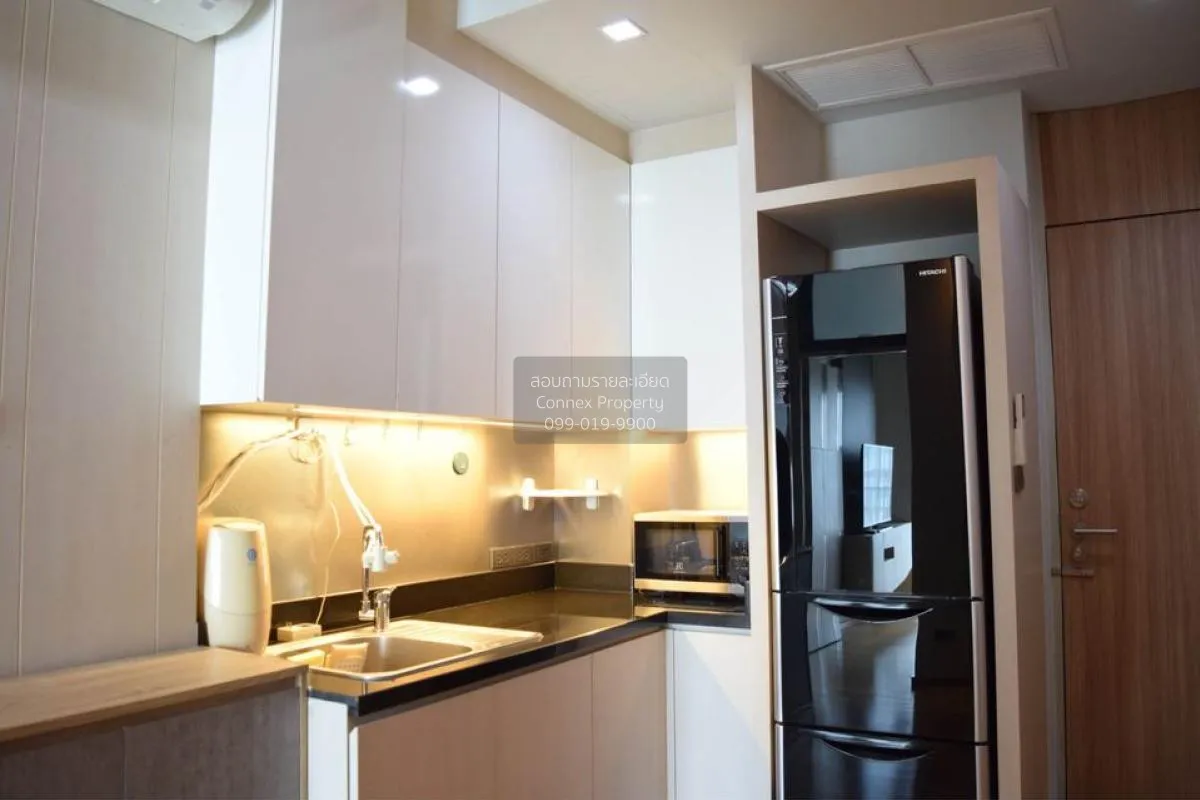 For Sale Condo , Noble Revent , corner unit , BTS-Phaya Thai , Th