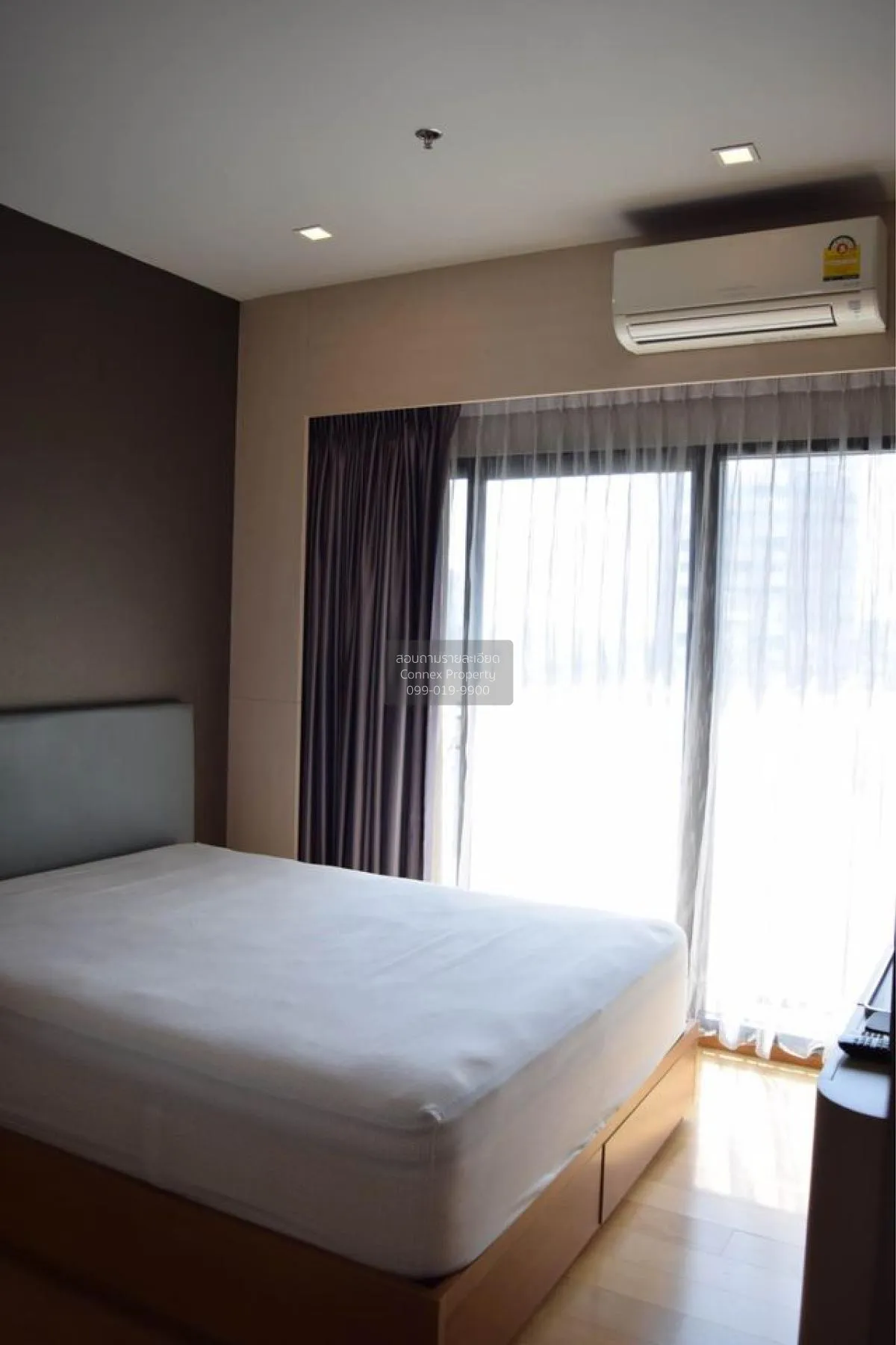 For Sale Condo , Noble Revent , corner unit , BTS-Phaya Thai , Th 4