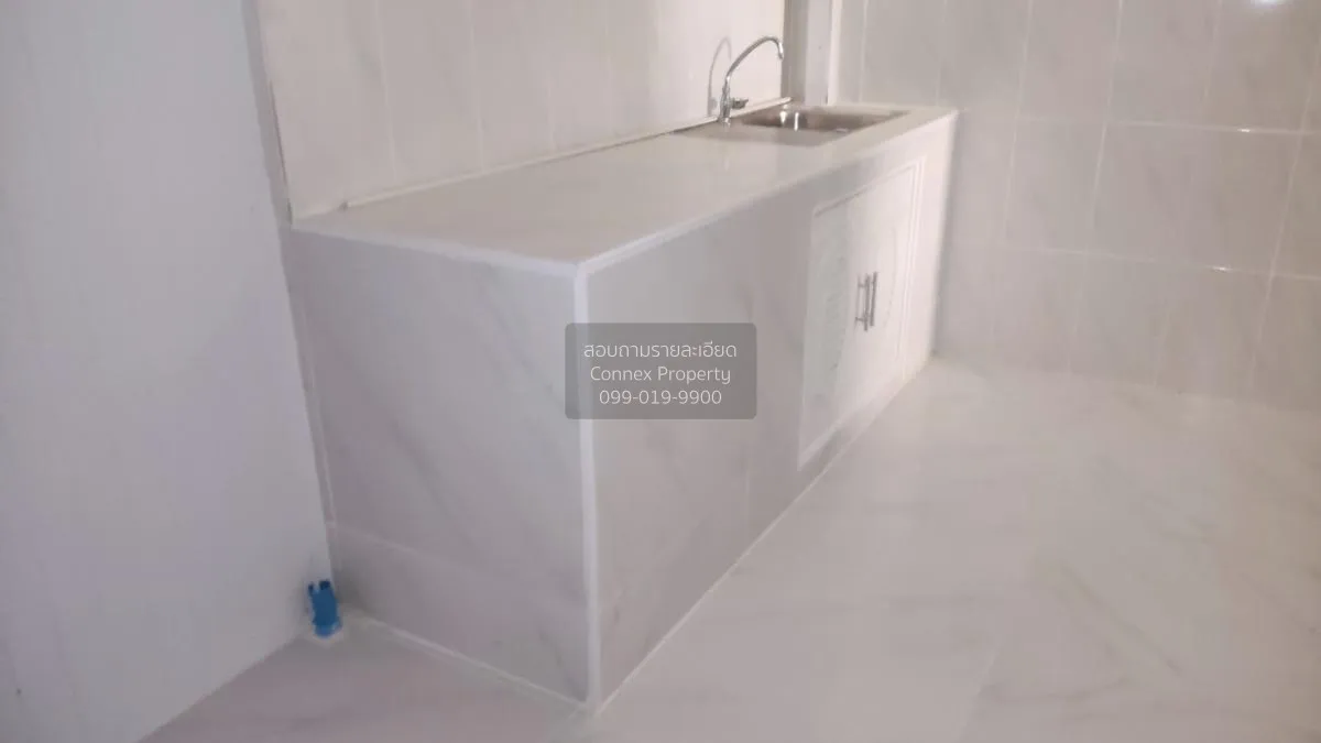 ขายทาวน์เฮ้าส์/ทาวน์โฮม  บ้านแอร์วิลล่า ห้องมุม รีโนเวทใหม่ คูคต 