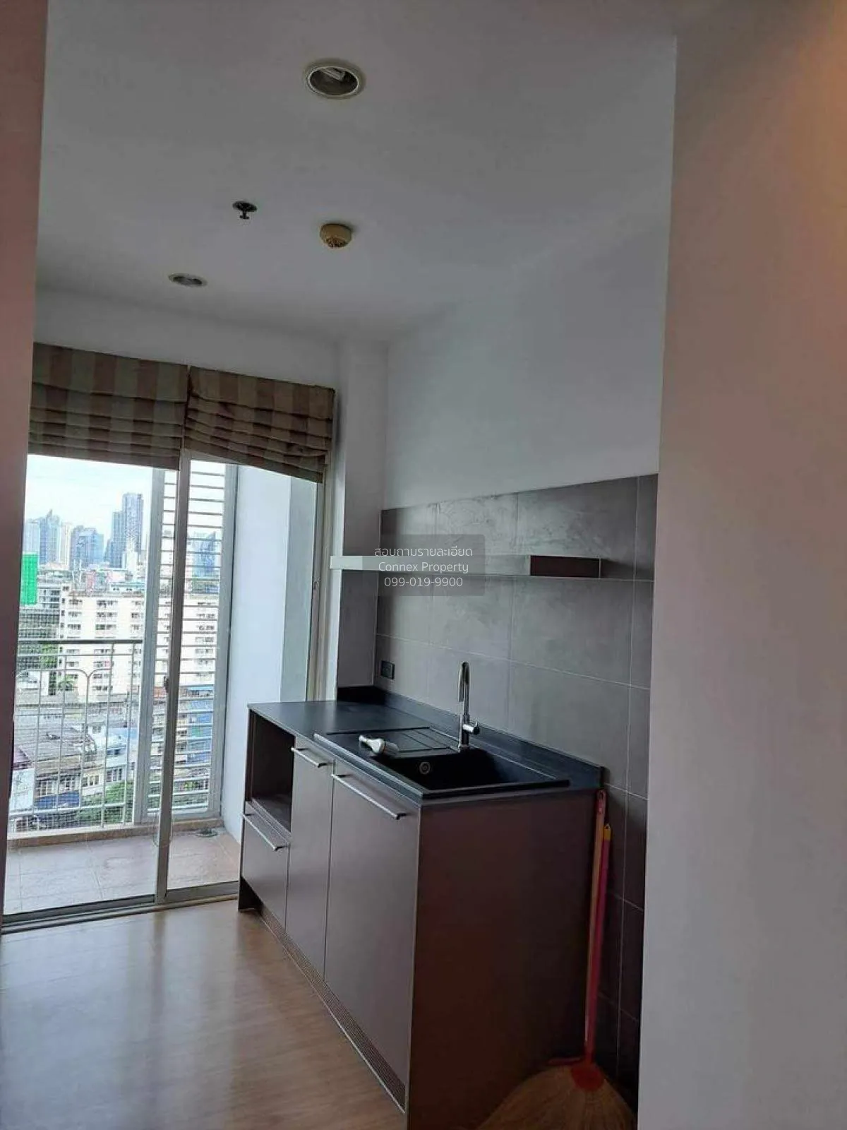 For Sale Condo , The Complete Rajprarop , BTS-Victory Monument ,  3