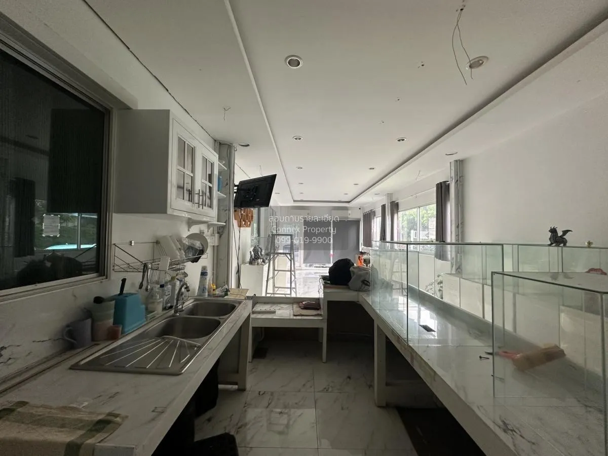 ขายทาวน์เฮ้าส์/ทาวน์โฮม  พฤกษา วิลล์ 77 พุทธมณฑลสาย 4 ห้องมุม กระ