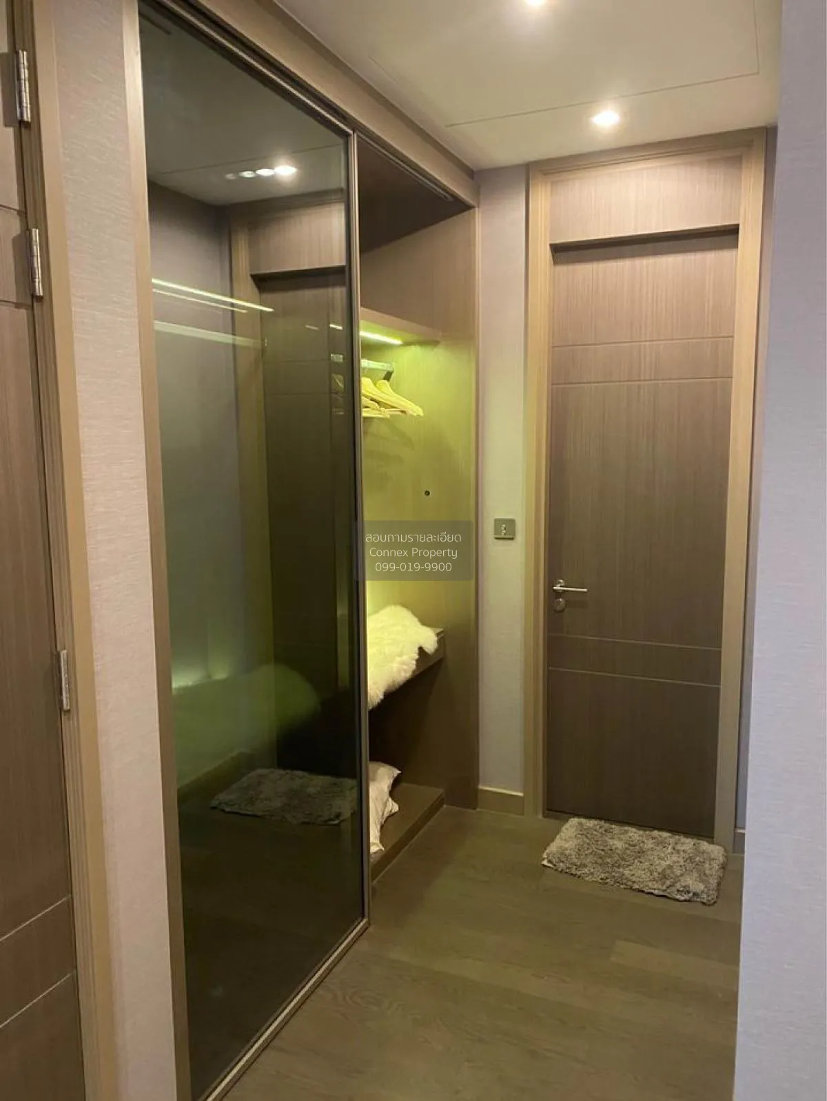 For Rent Condo , The Esse at Singha Complex , MRT-Phetchaburi , B