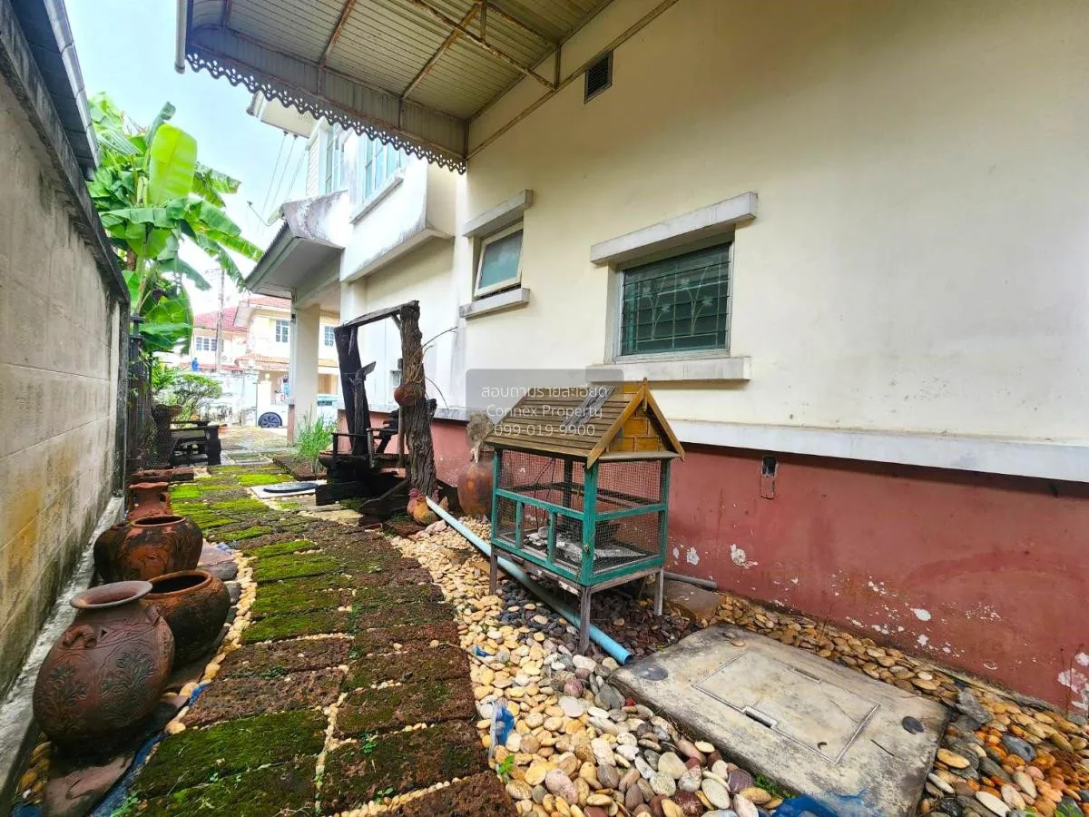 For Sale House , Parichat Village 345 , Bang Khu Wat , Mueang Pat