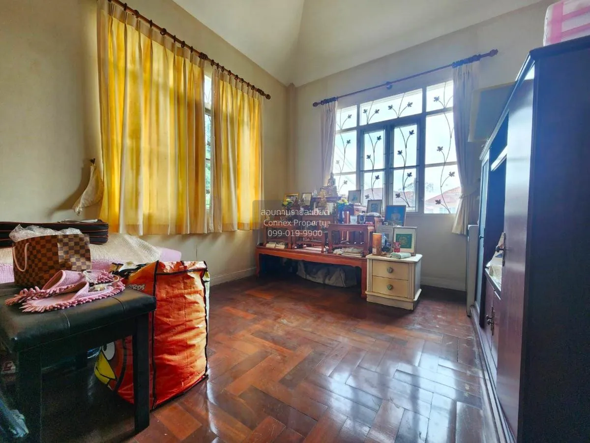 For Sale House , Parichat Village 345 , Bang Khu Wat , Mueang Pat