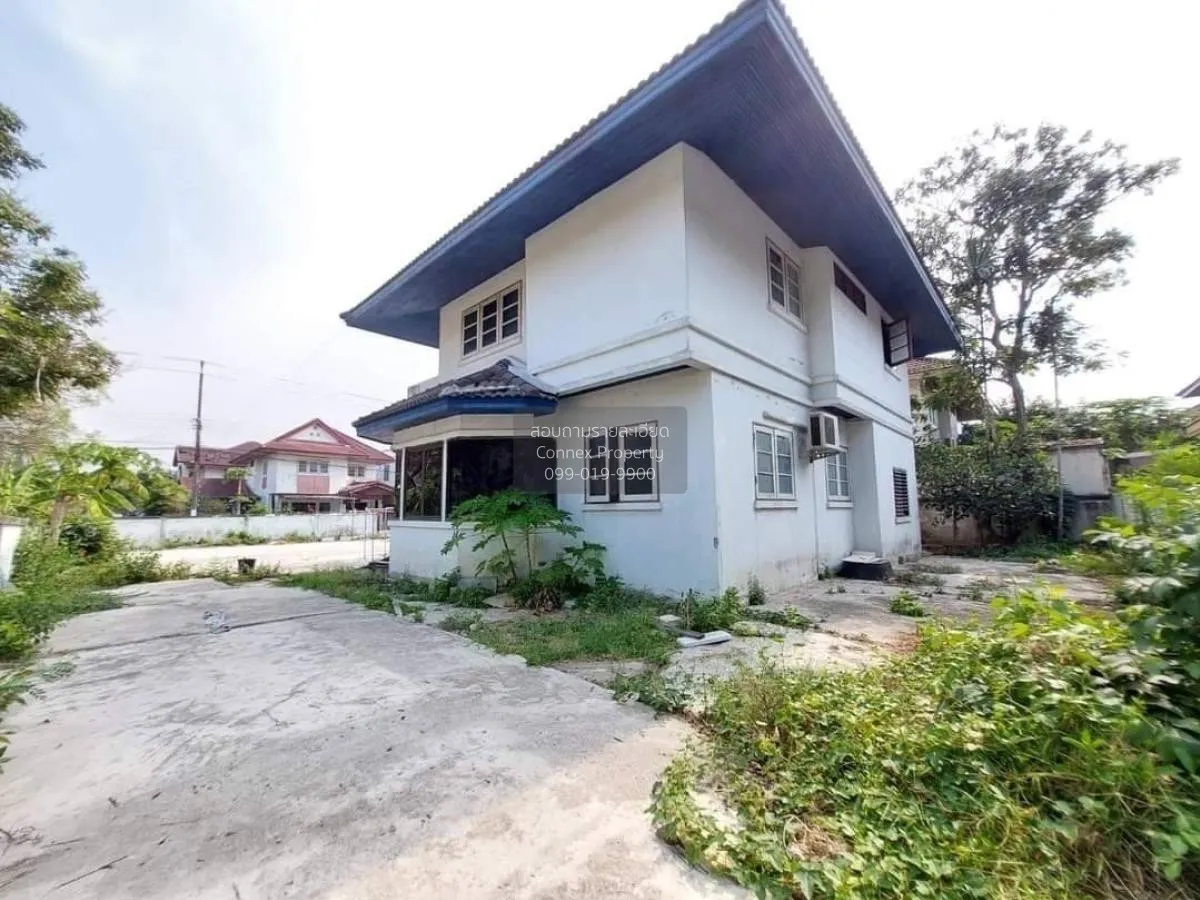 For Sale House , Baan Preecha Suwinthawong , wide frontage , Saen 3