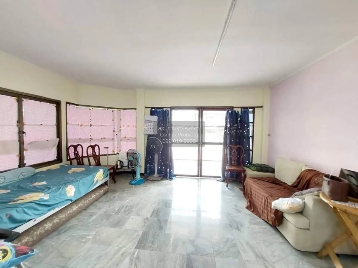 For Sale House , Baan Preecha Suwinthawong , wide frontage , Saen