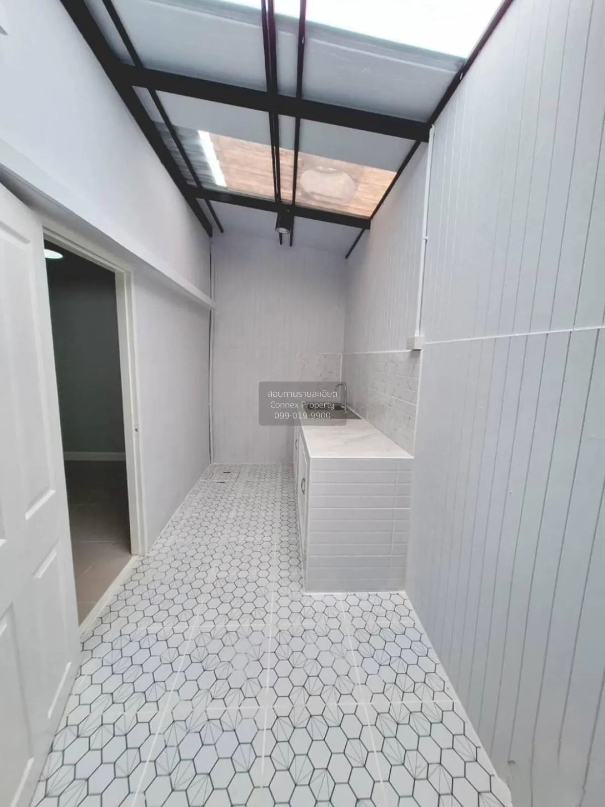 ขายทาวน์เฮ้าส์/ทาวน์โฮม  บัวทองธานี รีโนเวทใหม่ บางบัวทอง บางบัวท