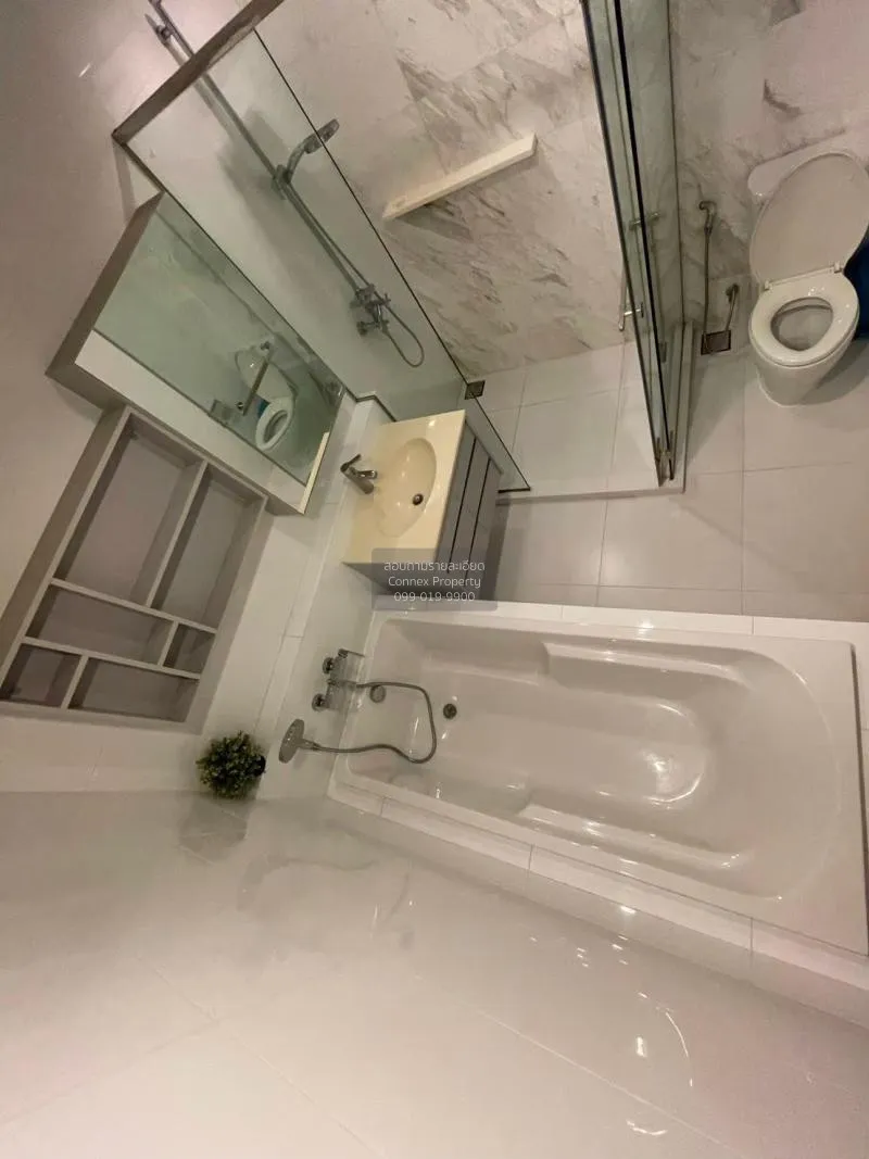 เช่าคอนโด  เอช คิว ทองหล่อ BTS-ทองหล่อ คลองตันเหนือ เขต วัฒนา กรุ