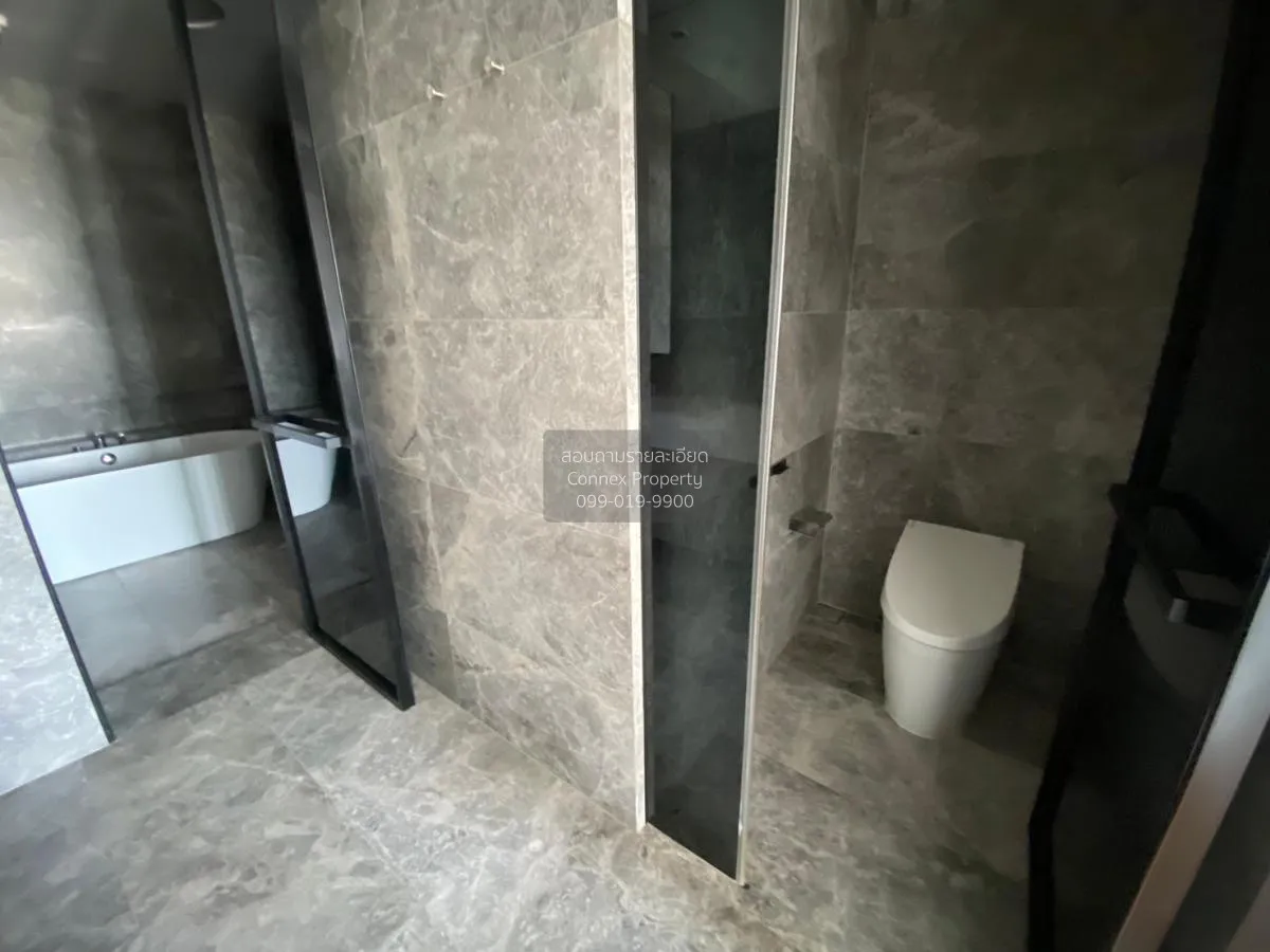 เช่าคอนโด  บันยัน ทรี เรสซิเดนซ์ ริเวอร์ไซด์ กรุงเทพ BTS-คลองสาน 