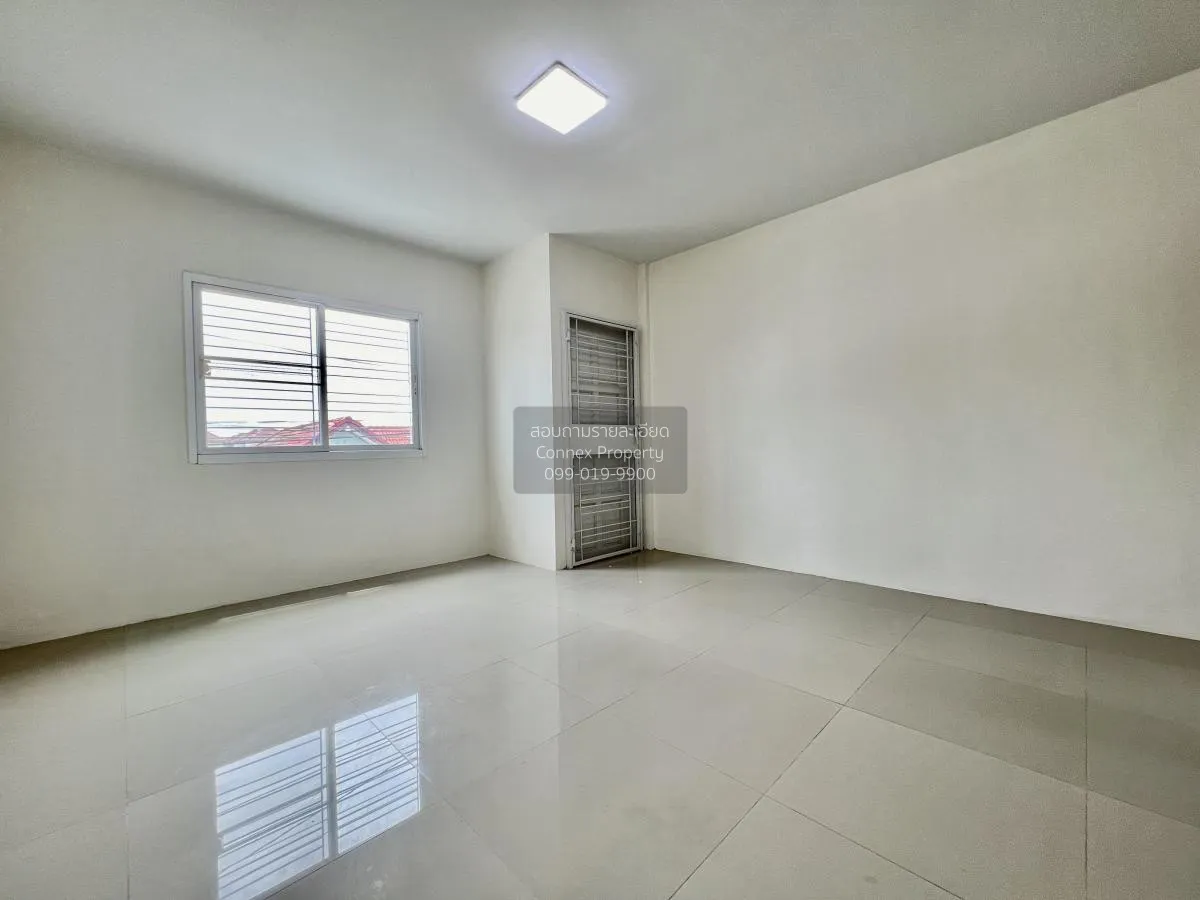 For Sale Townhouse/Townhome  ,  Ban Chat Luang House , newly reno
