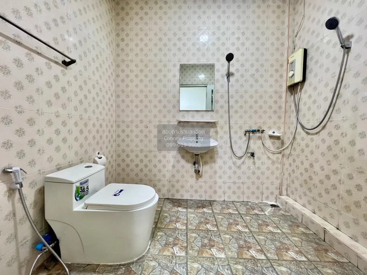 For Sale Townhouse/Townhome  ,  Ban Chat Luang House , newly reno