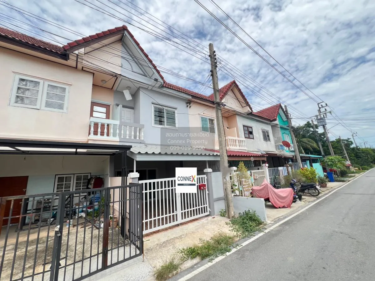 For Sale Townhouse/Townhome  ,  Ban Chat Luang House , newly reno 2