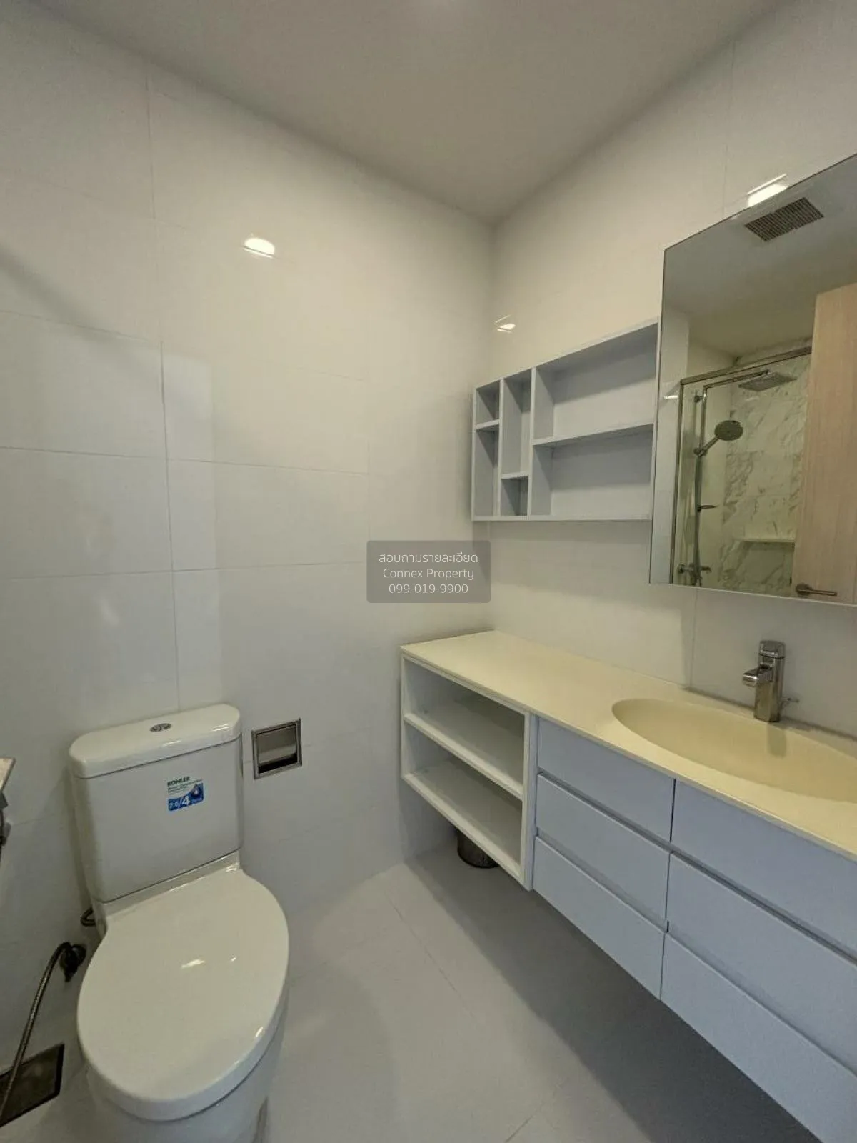 เช่าคอนโด  เอช คิว ทองหล่อ BTS-ทองหล่อ คลองตันเหนือ เขต วัฒนา กรุ