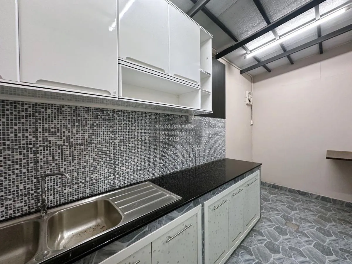 ขายทาวน์เฮ้าส์/ทาวน์โฮม  ดิเอมเมอรัลด์ พาร์ค 2 บางบัวทอง บางบัวทอ