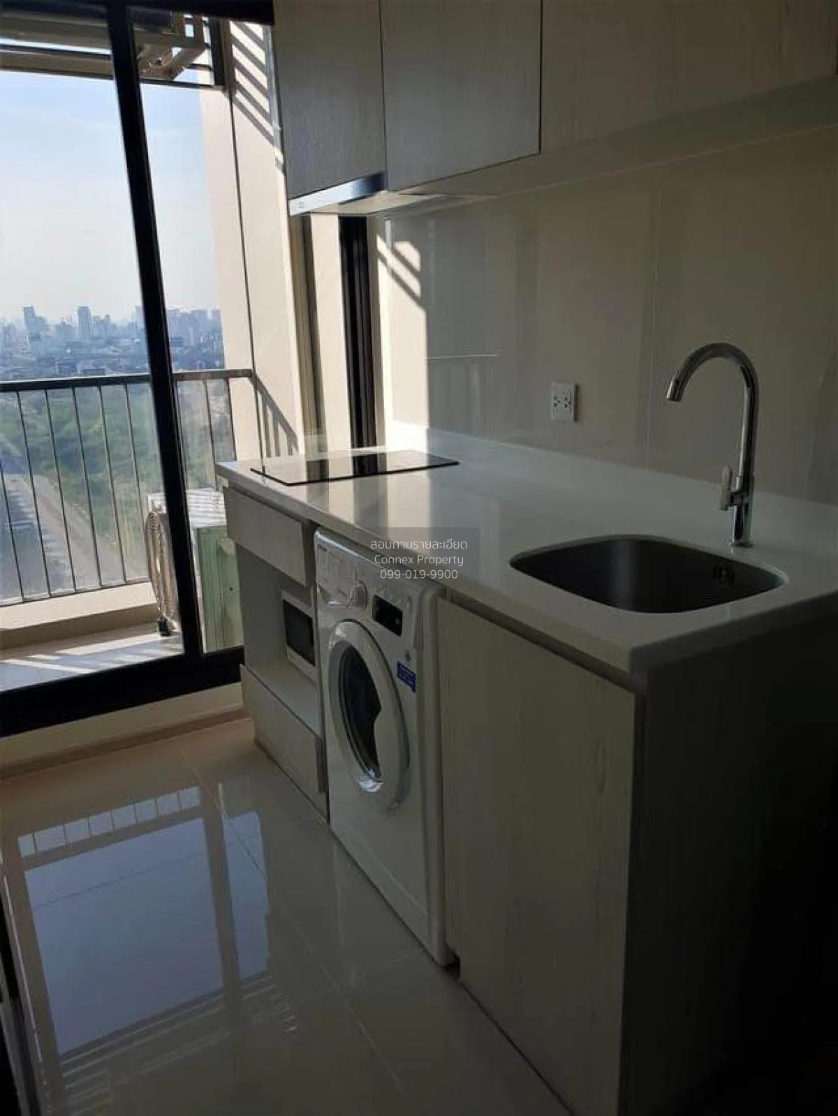 ขายคอนโด  ไลฟ์ อโศก MRT-เพชรบุรี บางกะปิ เขต ห้วยขวาง กรุงเทพ CX- 3