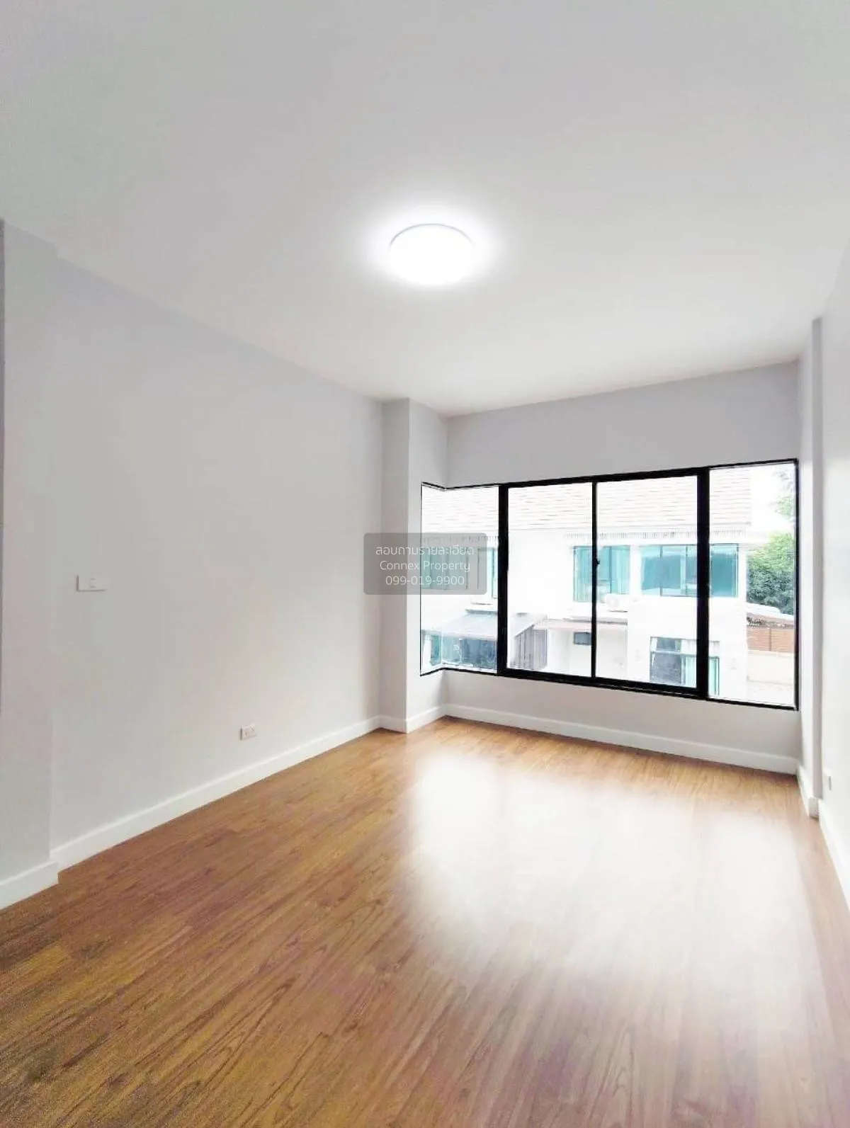 ขายทาวน์เฮ้าส์/ทาวน์โฮม  เดอะ วิลล่า บางบัวทอง หน้ากว้าง รีโนเวทใ