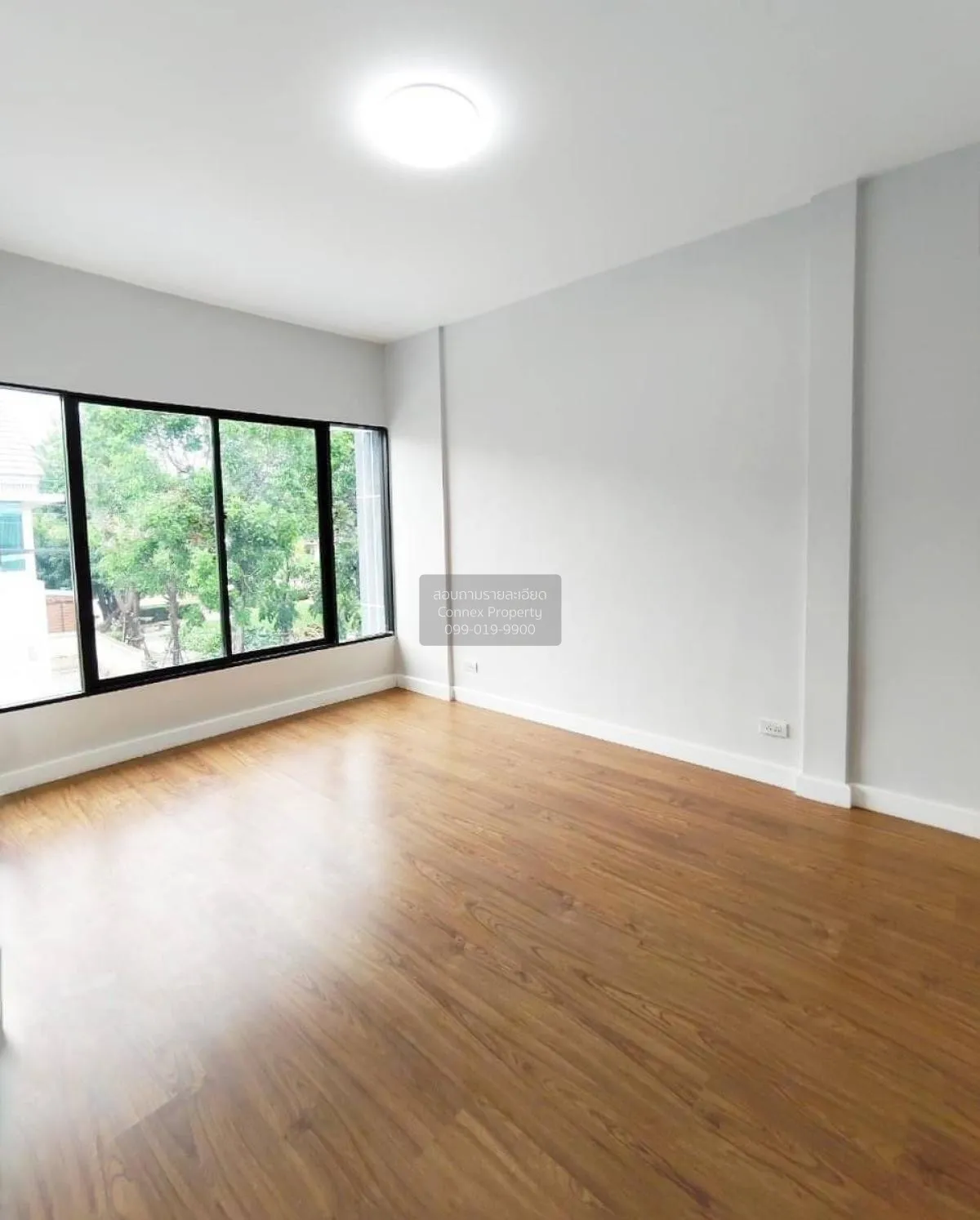 ขายทาวน์เฮ้าส์/ทาวน์โฮม  เดอะ วิลล่า บางบัวทอง หน้ากว้าง รีโนเวทใ