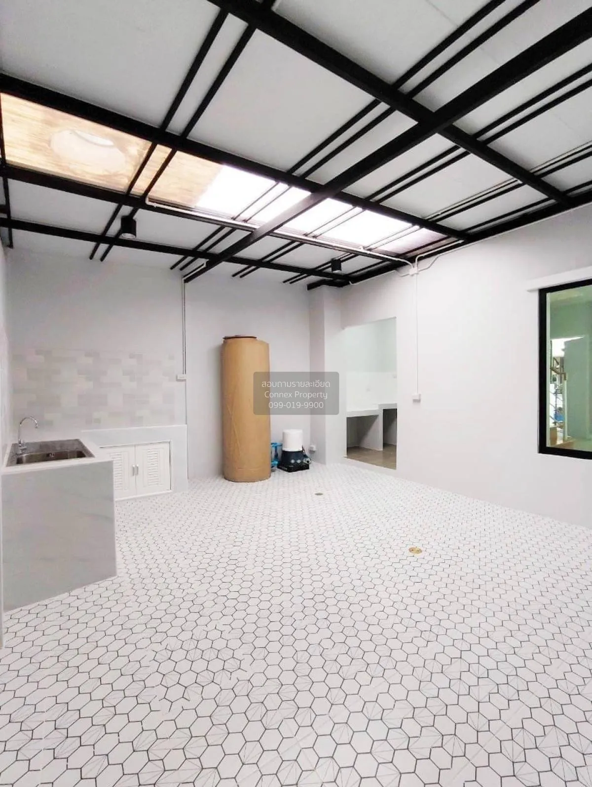 ขายทาวน์เฮ้าส์/ทาวน์โฮม  เดอะ วิลล่า บางบัวทอง หน้ากว้าง รีโนเวทใ