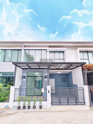 ขายทาวน์เฮ้าส์/ทาวน์โฮม  เดอะ วิลล่า บางบัวทอง หน้ากว้าง รีโนเวทใหม่ บางบัวทอง บางบัวทอง นนทบุรี CX-101154