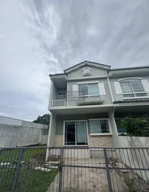 For Sale House ,  Villaggio Bangna , Bang Bo , Bang Bo , Samut Prakarn , CX-101246