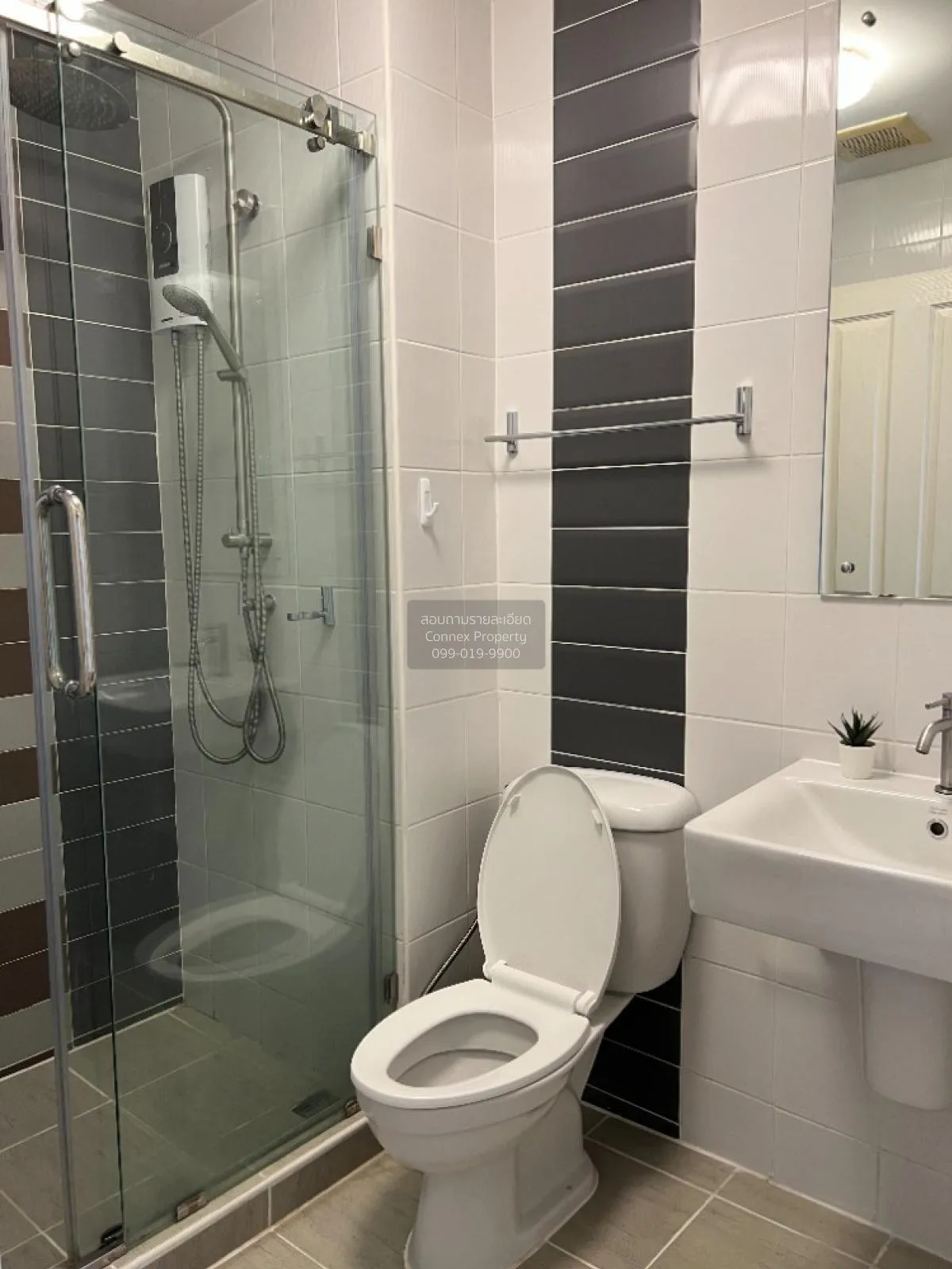 เช่าคอนโด  เดอะทรัสต์ เรสซิเดนท์ พระราม 3 ช่องนนทรี เขต ยานนาวา ก