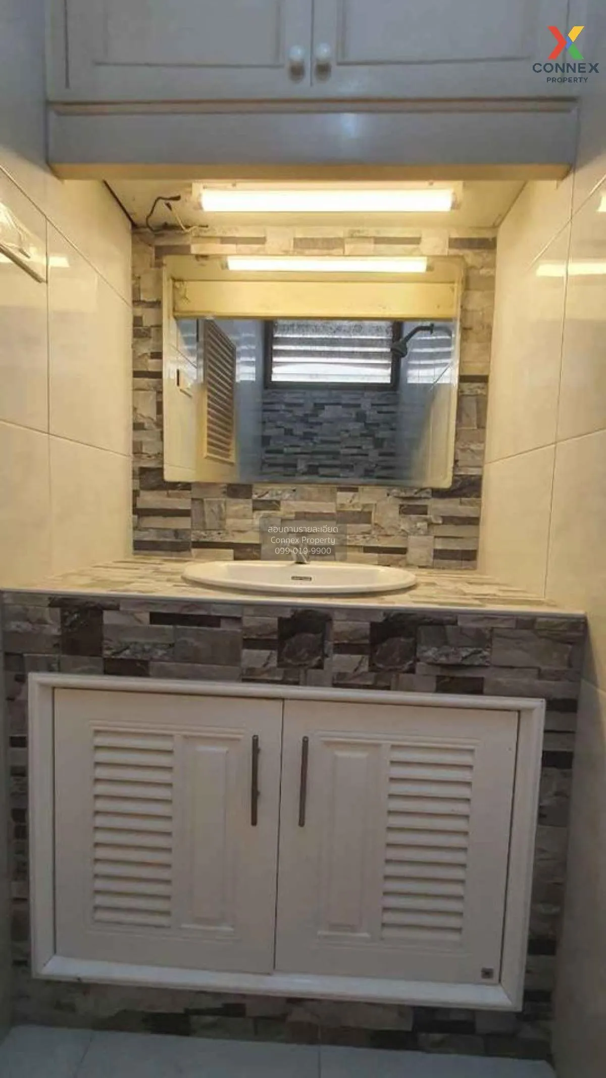 ขายคอนโด  อโศก ทาวเวอร์  MRT-เพชรบุรี คลองตันเหนือ เขต วัฒนา กรุง