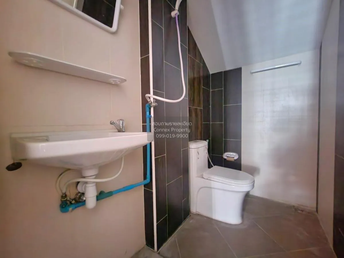 ขายทาวน์เฮ้าส์/ทาวน์โฮม  ภูสิริ หนองไม้แดง หนองไม้แดง เมืองชลบุรี