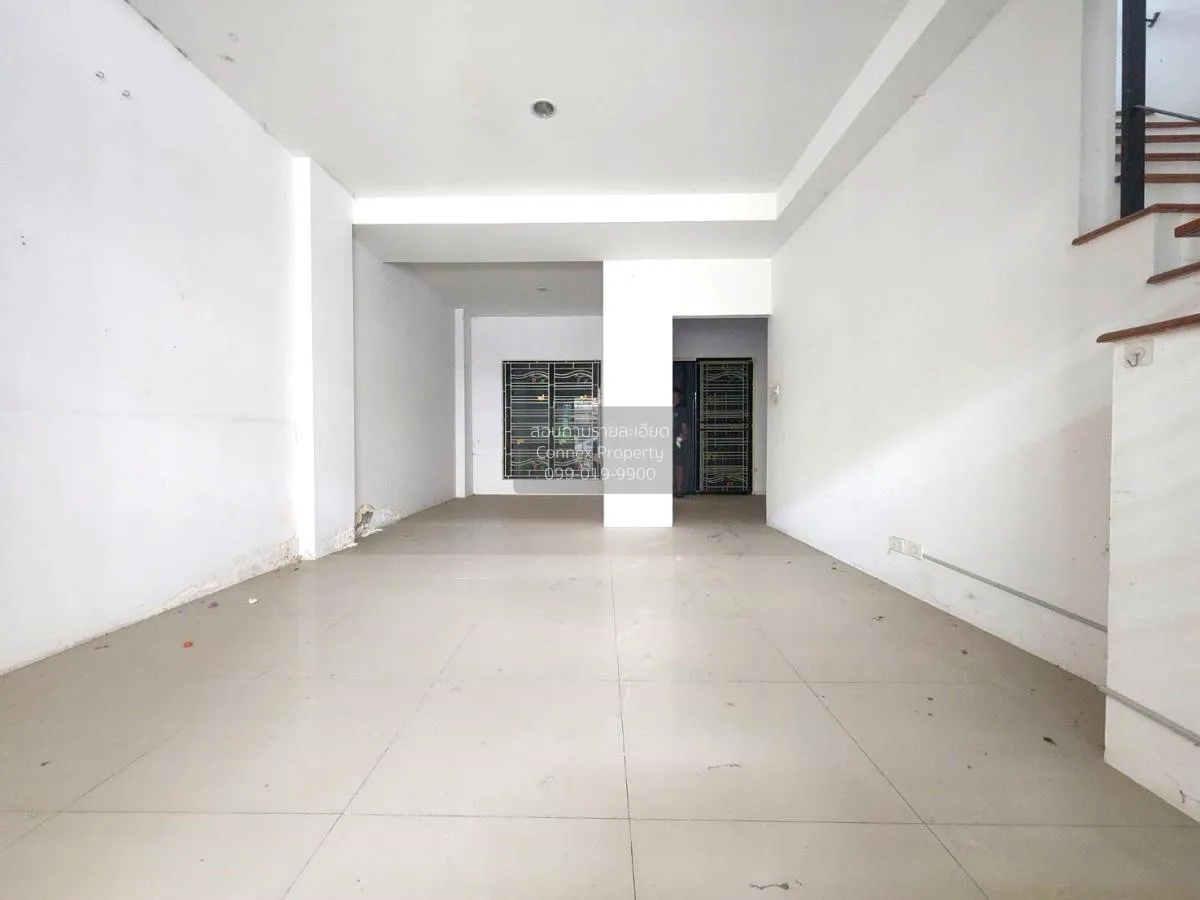 ขายทาวน์เฮ้าส์/ทาวน์โฮม  ภูสิริ หนองไม้แดง หนองไม้แดง เมืองชลบุรี