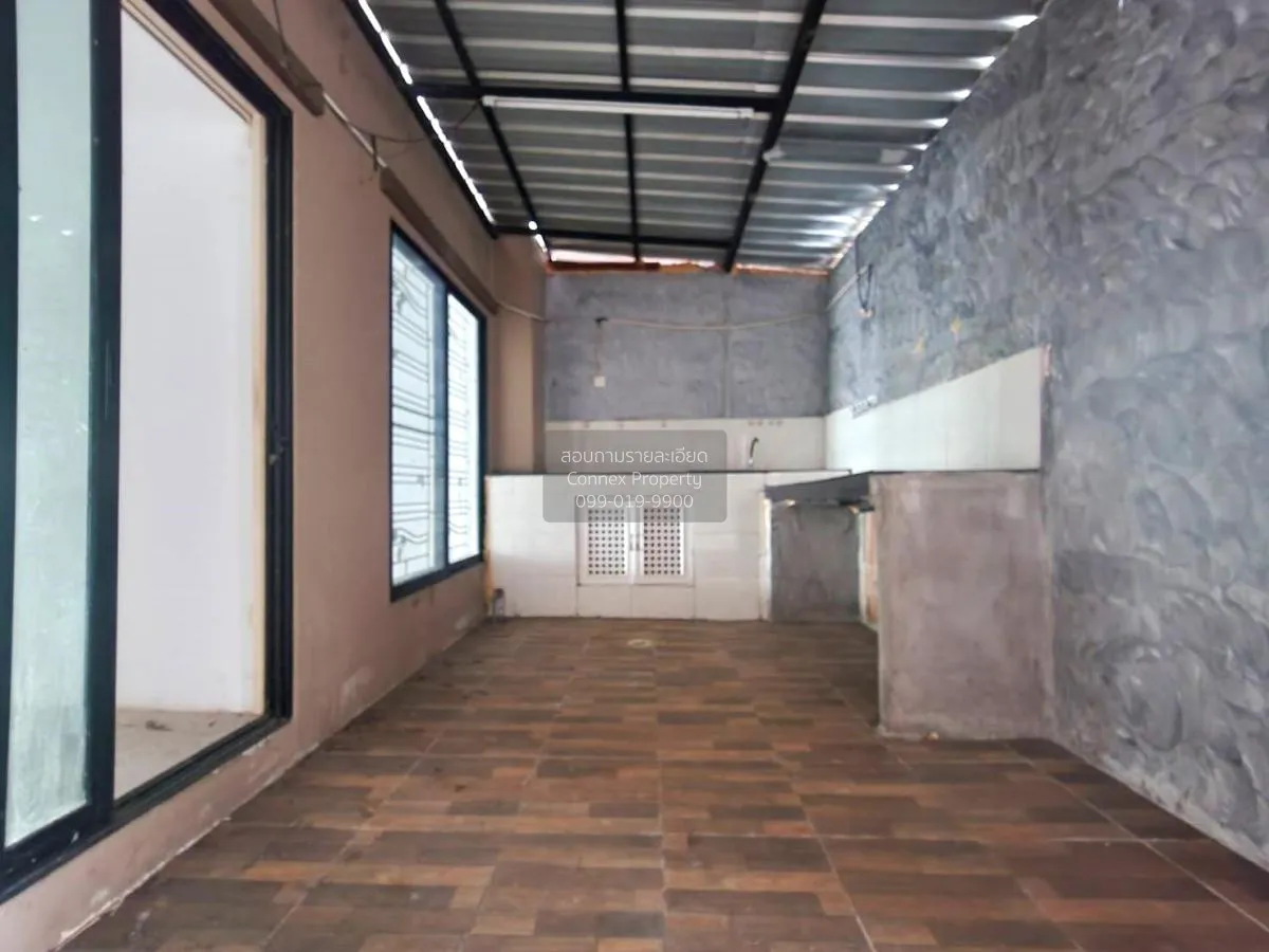 ขายทาวน์เฮ้าส์/ทาวน์โฮม  ภูสิริ หนองไม้แดง หนองไม้แดง เมืองชลบุรี