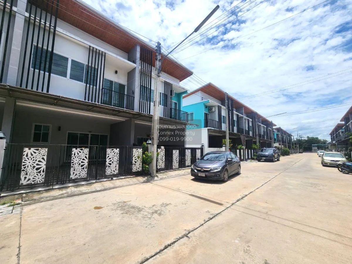 For Sale Townhouse/Townhome  , Baan Aun Ai Rak Nong Mai Daeng-Ama 3