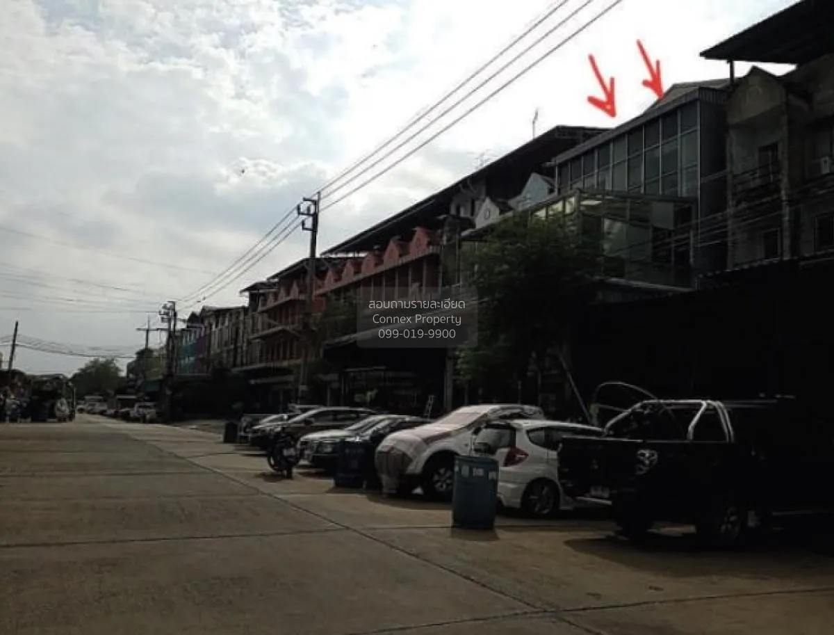 For Sale Commercial Building , Charoensap City , Bang Pla , Bang  3