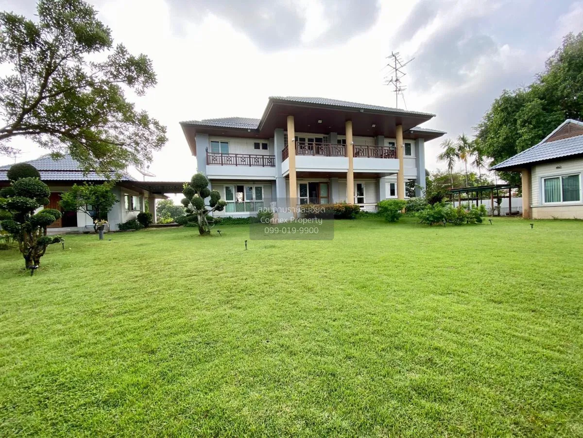 For Sale Single house, 2 floors, large house, next to the Chao Ph 1