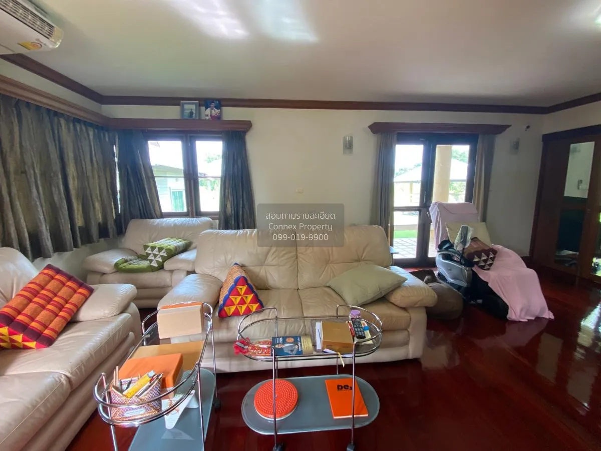 For Sale Single house, 2 floors, large house, next to the Chao Ph