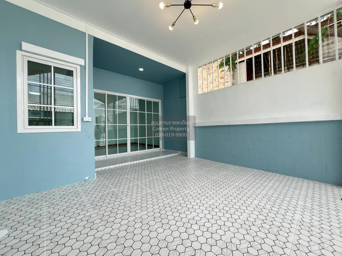For Sale Townhouse/Townhome  , Baan Pimonrat 3 , corner unit , ne 4