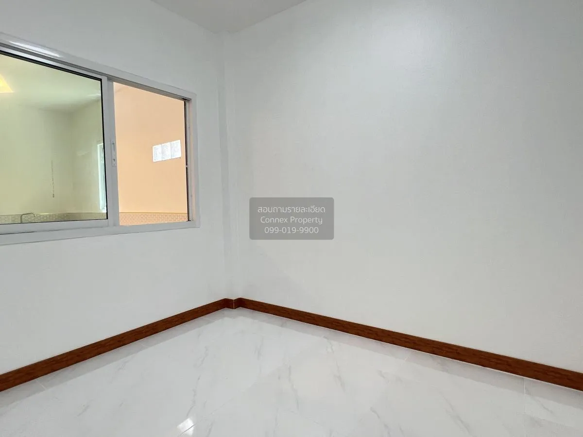 For Sale Townhouse/Townhome  , Baan Pimonrat 3 , corner unit , ne