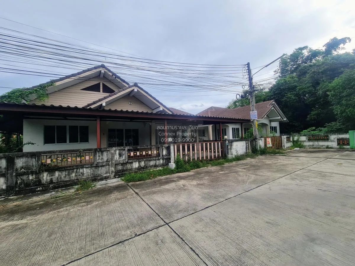 For Sale House ,  Baan Boonthavorn 4 , wide frontage , Noen Phra  2