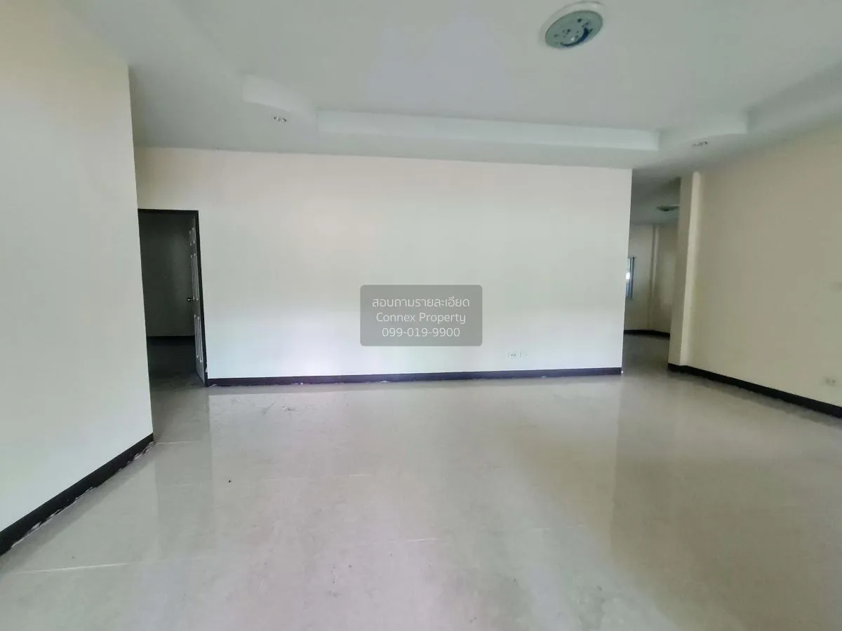 For Sale House ,  Baan Boonthavorn 4 , wide frontage , Noen Phra 