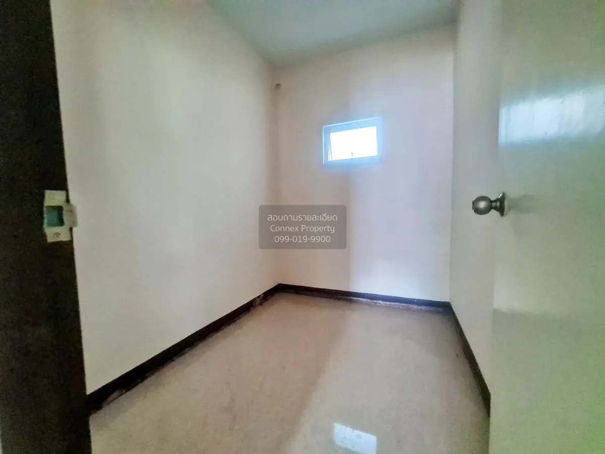 For Sale House ,  Baan Boonthavorn 4 , wide frontage , Noen Phra 