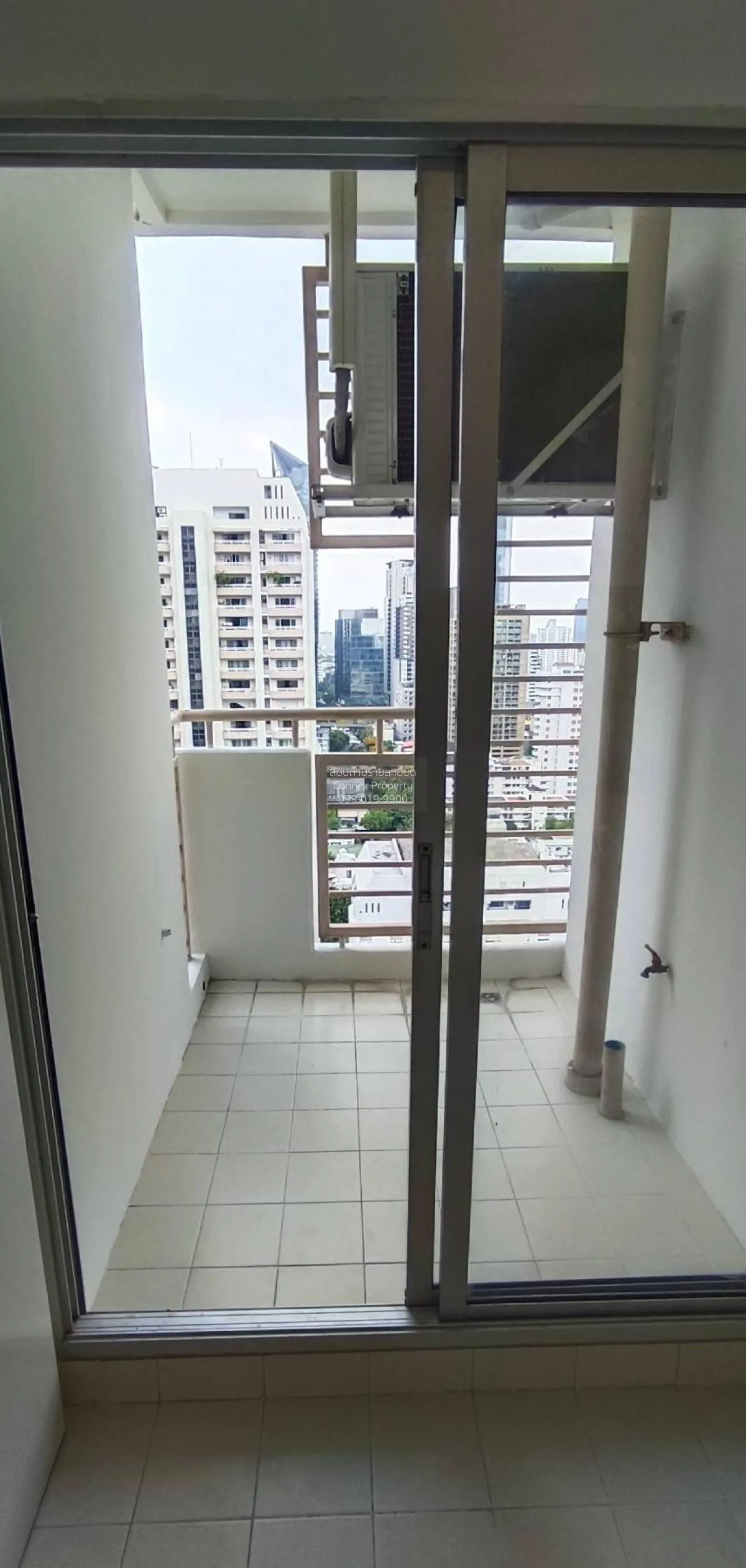 For Sale Condo , Condo One X Sukhumvit 26 , high floor , newly re