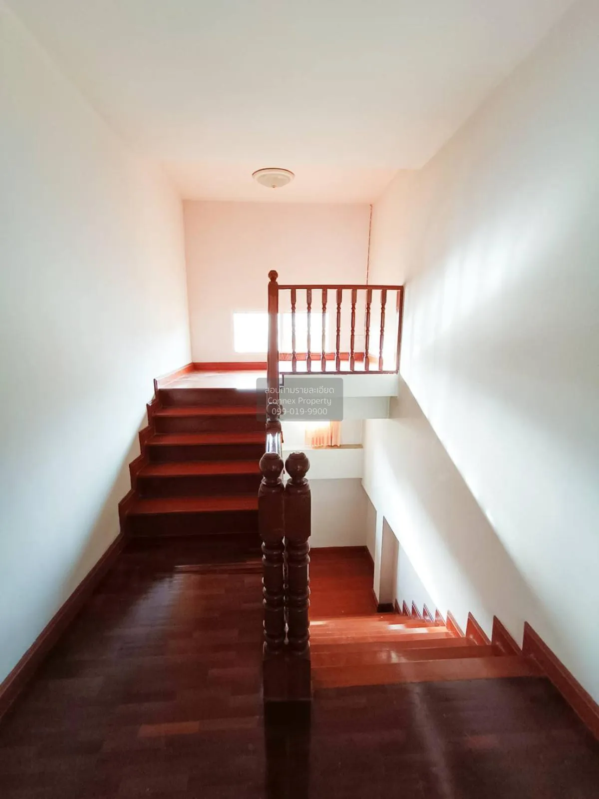 For Sale House , Baan Narawadee , Krathum Lom , Sam Phran , Nakho