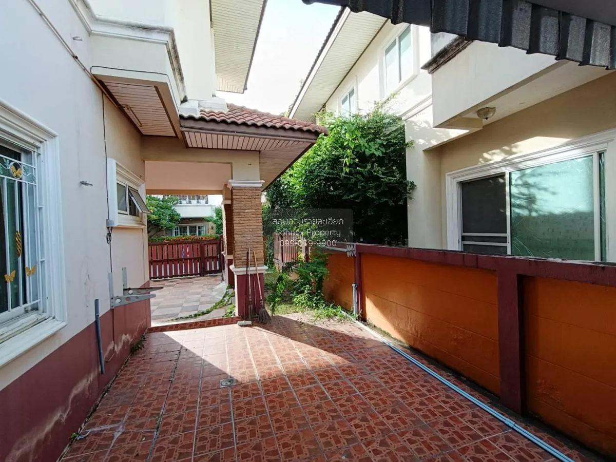 For Sale House , Baan Narawadee , Krathum Lom , Sam Phran , Nakho