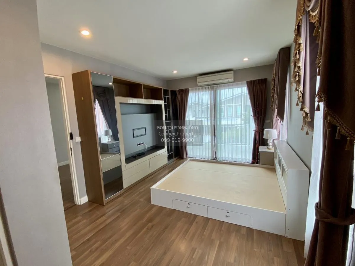 For Sale House , Habitia Motive Panyainthra , Sam Wa Tawan Tok , 