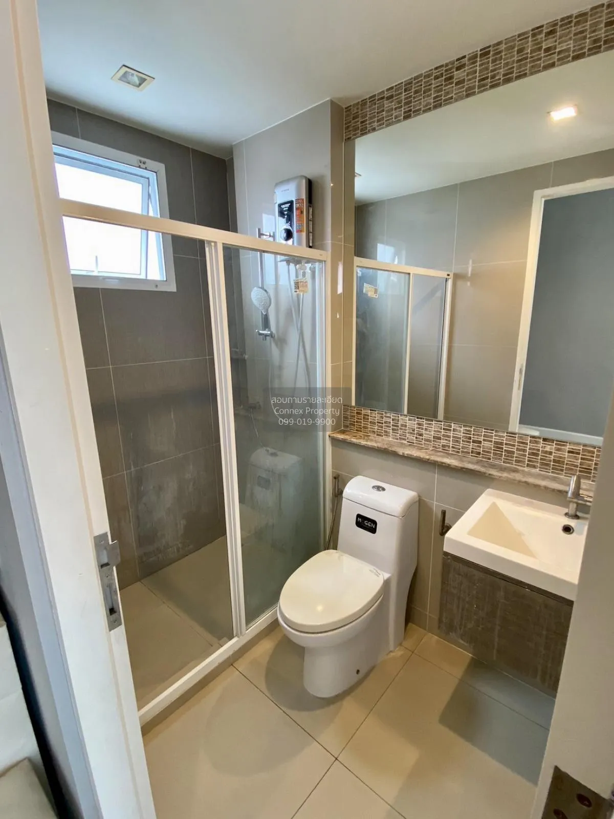 For Sale House , Habitia Motive Panyainthra , Sam Wa Tawan Tok , 