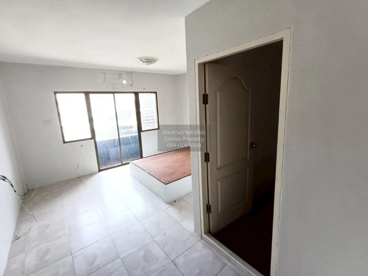 For Sale Commercial Building  3 Floors  Krabi , Pak Nam , Mueang 