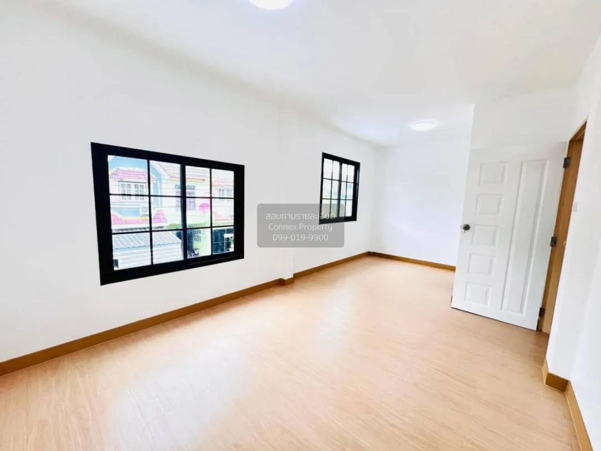 For Sale Townhouse/Townhome  , Baan Monrada 2 , newly renovated ,